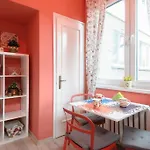 3 Bdr - Top Center Artistic Apartment - 115 M2