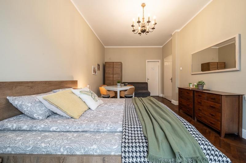 Apartament 3 Bdr - Center Artistic - 115 M2 *